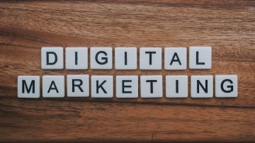 Digital marketing SB0 WARG16 HI unsplash